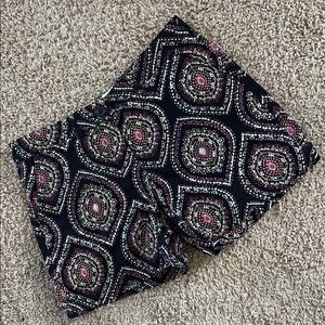 crown & ivy Black Geometric Medallion Print Shorts